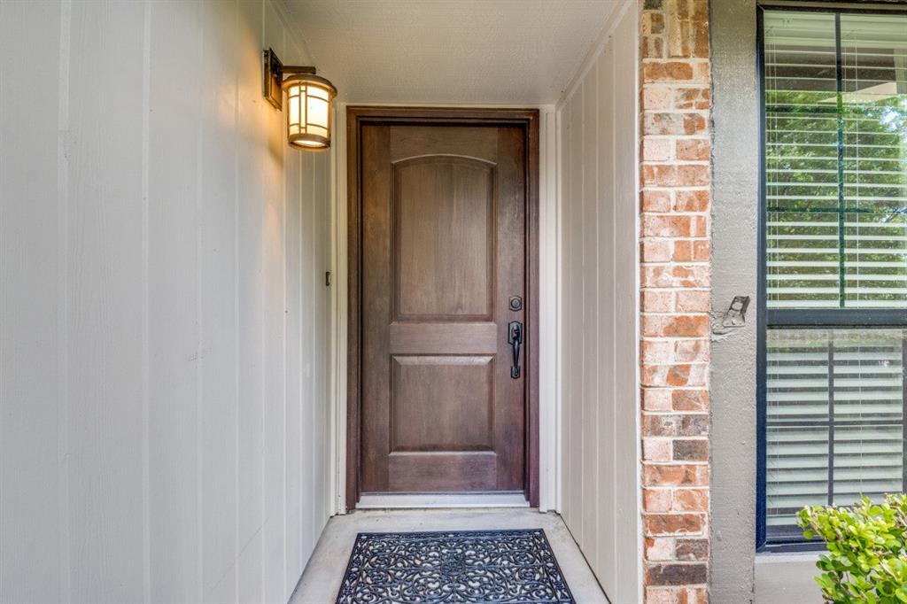 3301 Regent Drive