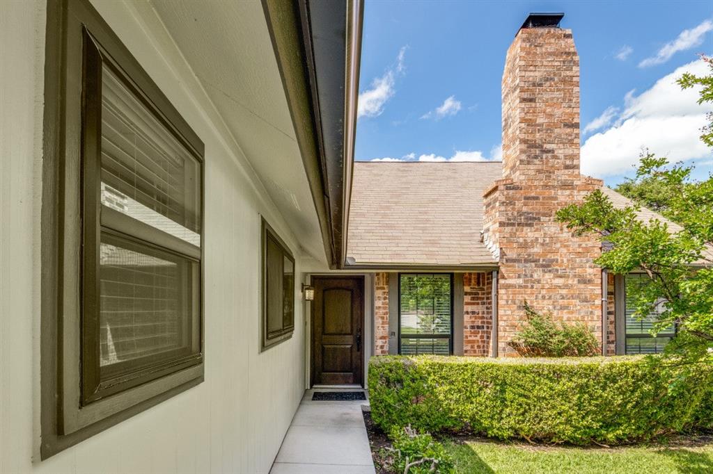 3301 Regent Drive