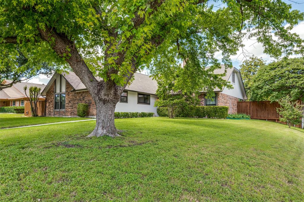 3301 Regent Drive