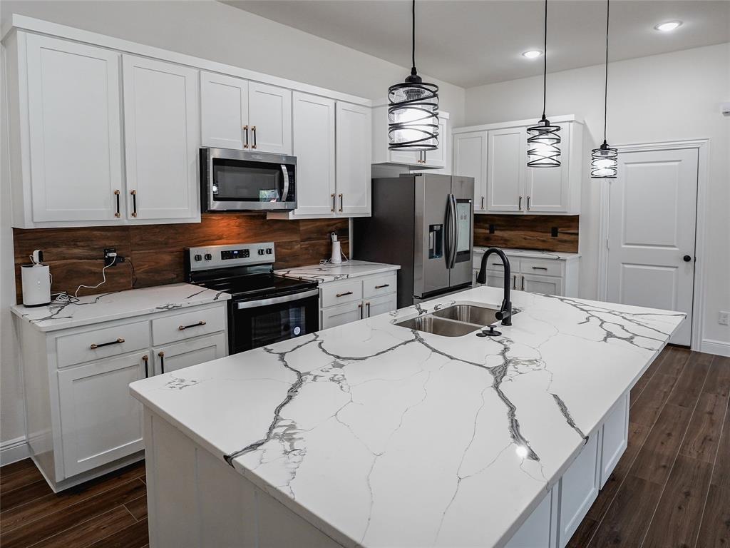 Colonial - Residential