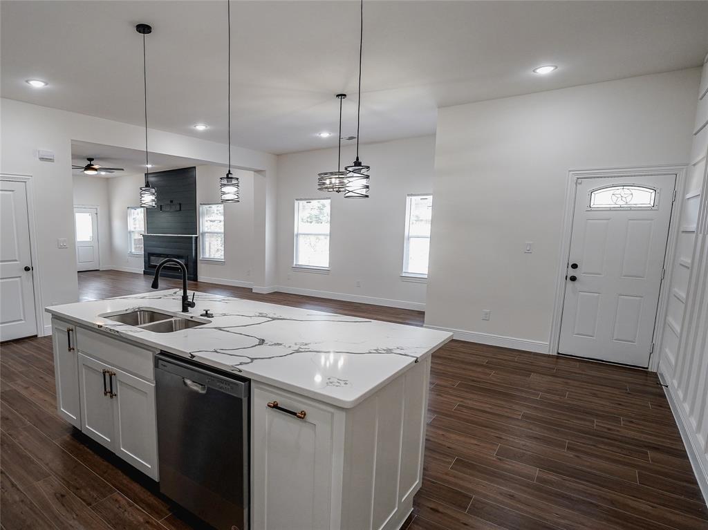 Colonial - Residential