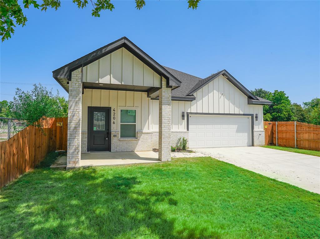 Colonial - Residential