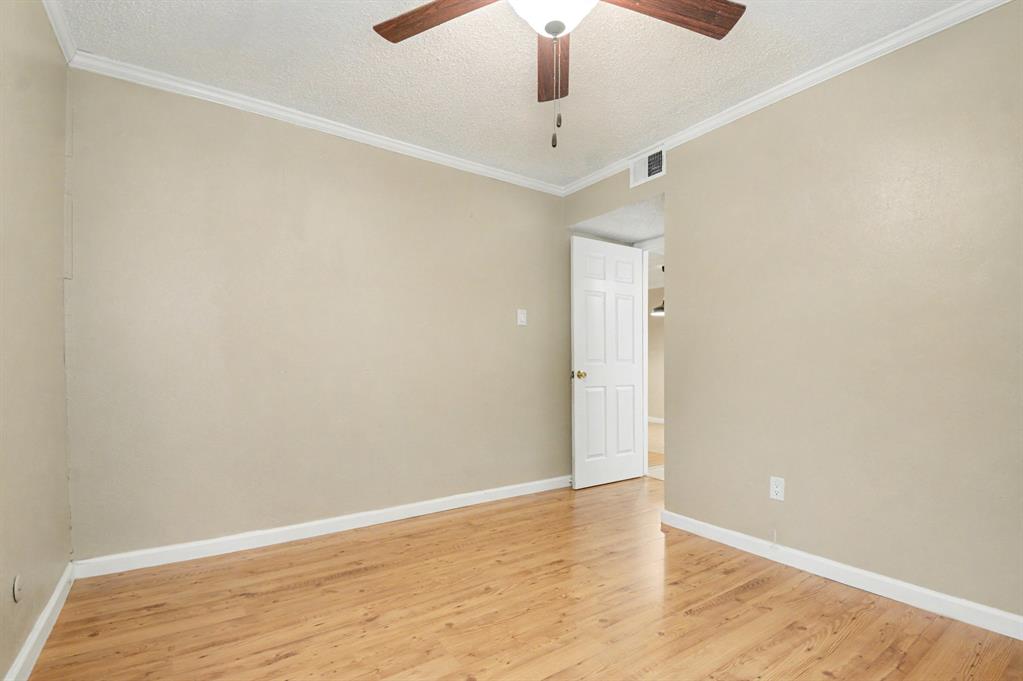 Prestonwood Green Condos - Residential