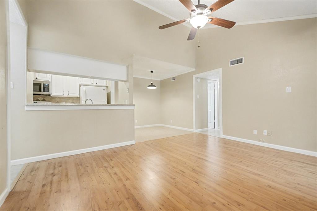 Prestonwood Green Condos - Residential