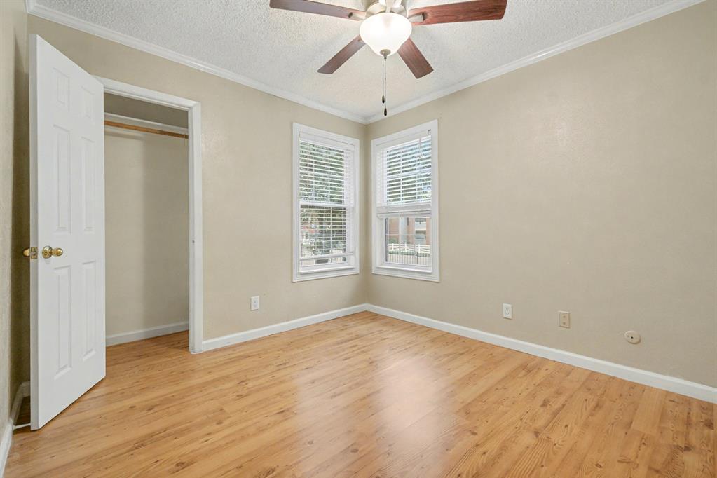 Prestonwood Green Condos - Residential