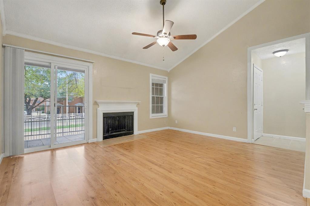 Prestonwood Green Condos - Residential