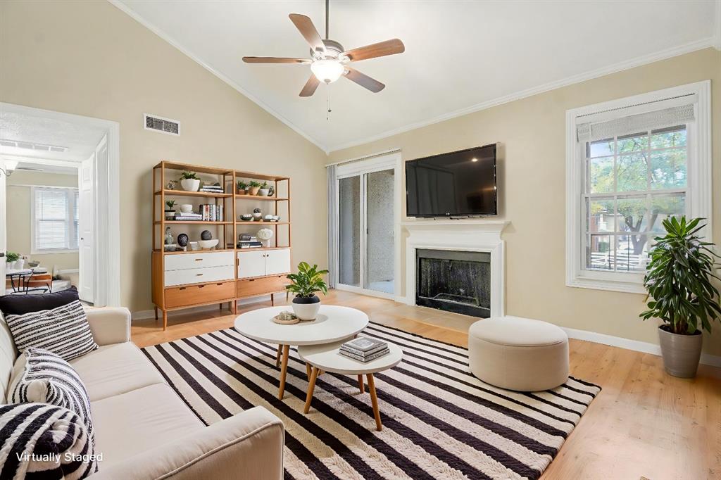 Prestonwood Green Condos - Residential