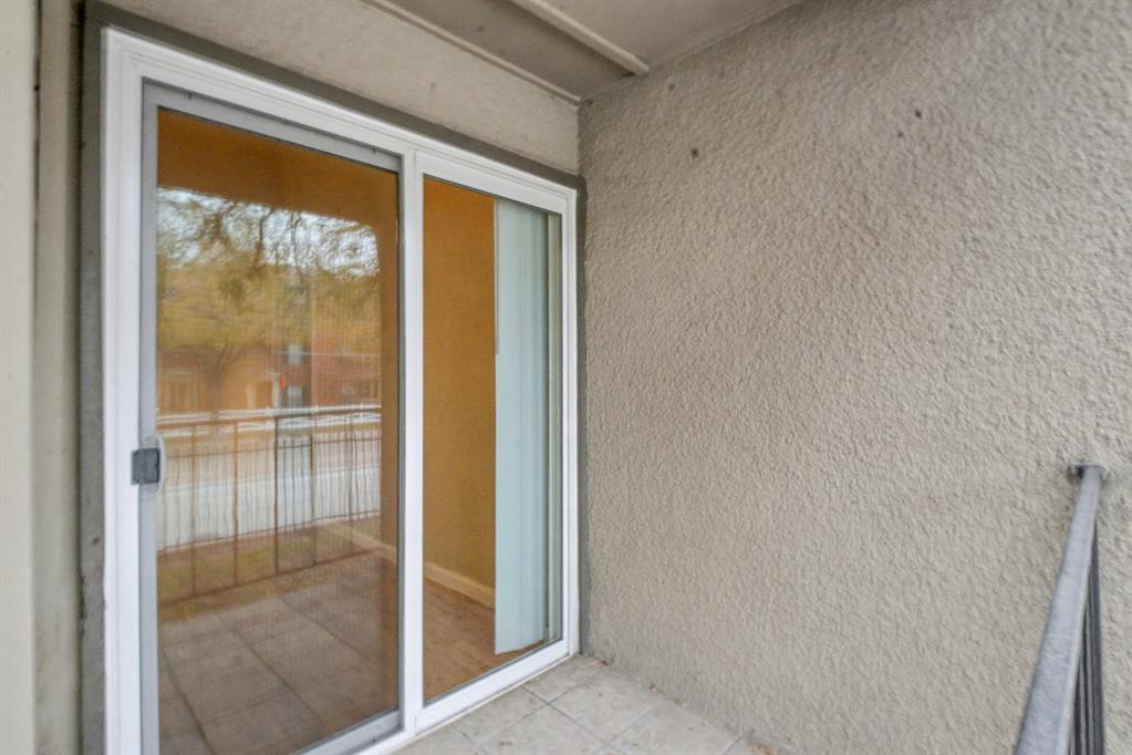 Prestonwood Green Condos - Residential