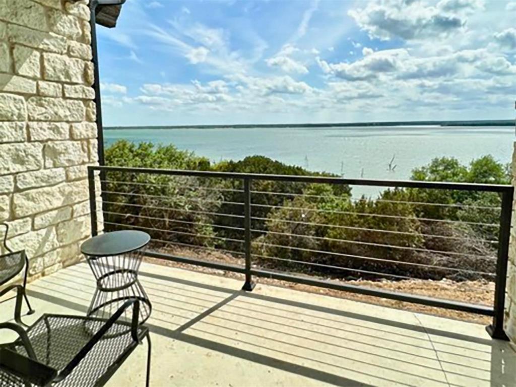 White Bluff #01 - Land