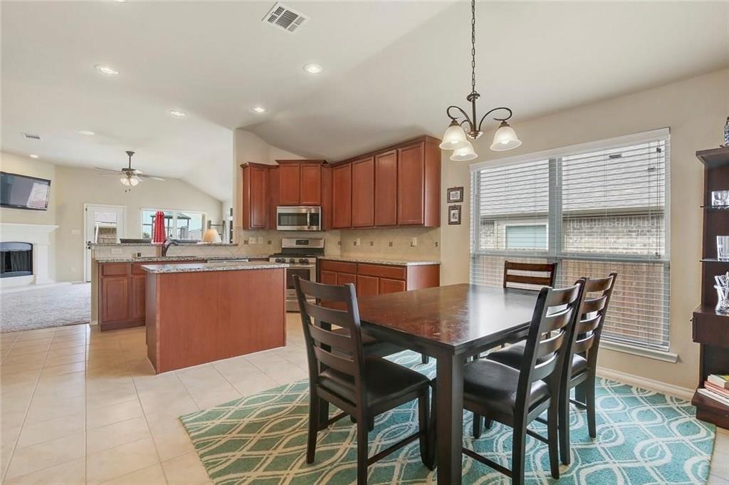 1421 Clayton Lane