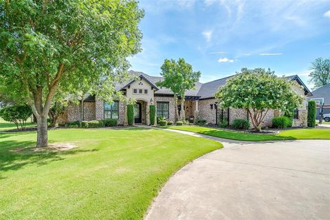 1204 E Scandinavian Court Granbury TX 76048
