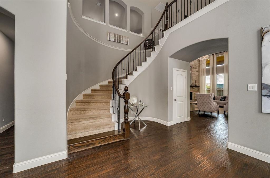 Wellington Manor - Residential