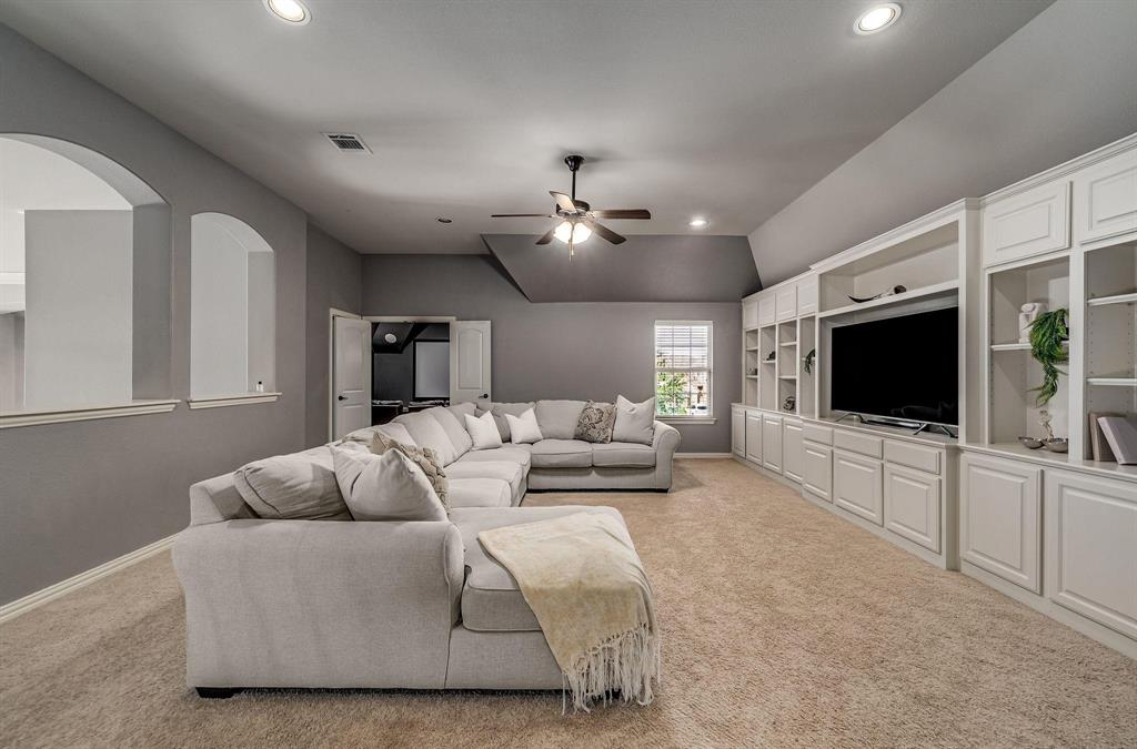 Wellington Manor - Residential