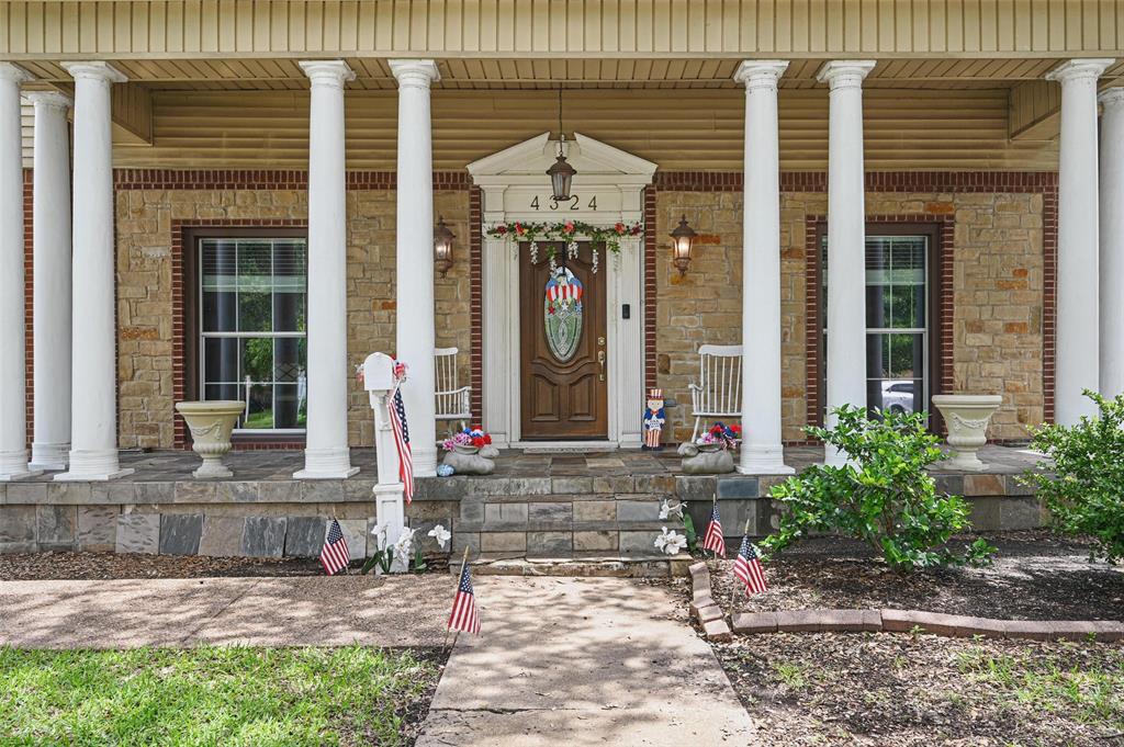 4324 Cummings Drive