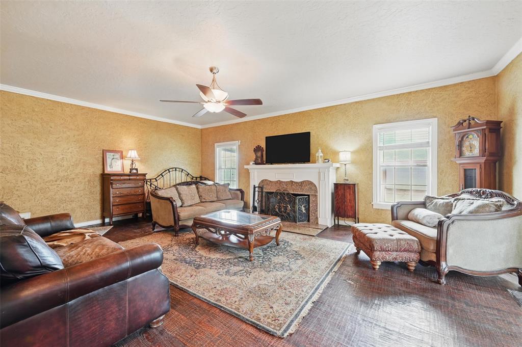 4324 Cummings Drive