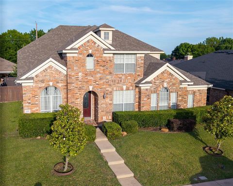 Photo of 1444 Mercury Lane, Lancaster, TX 75134 (MLS # 21259137)