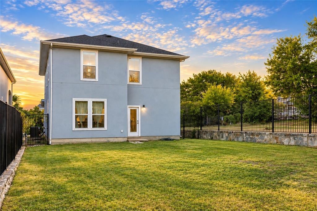 5505 Longcrest Drive