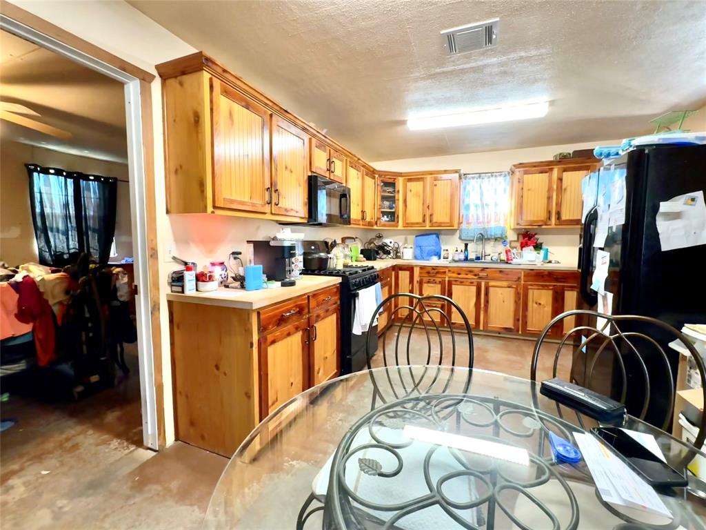 869 State Highway 171