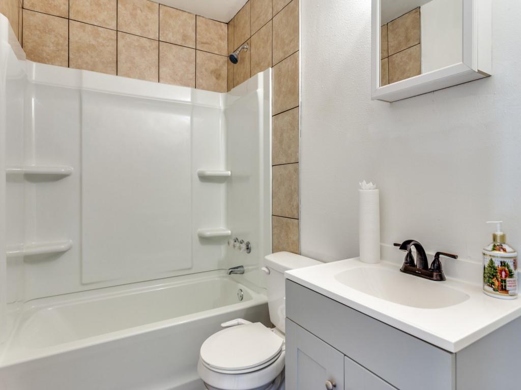 River Oaks Park Add - Residential