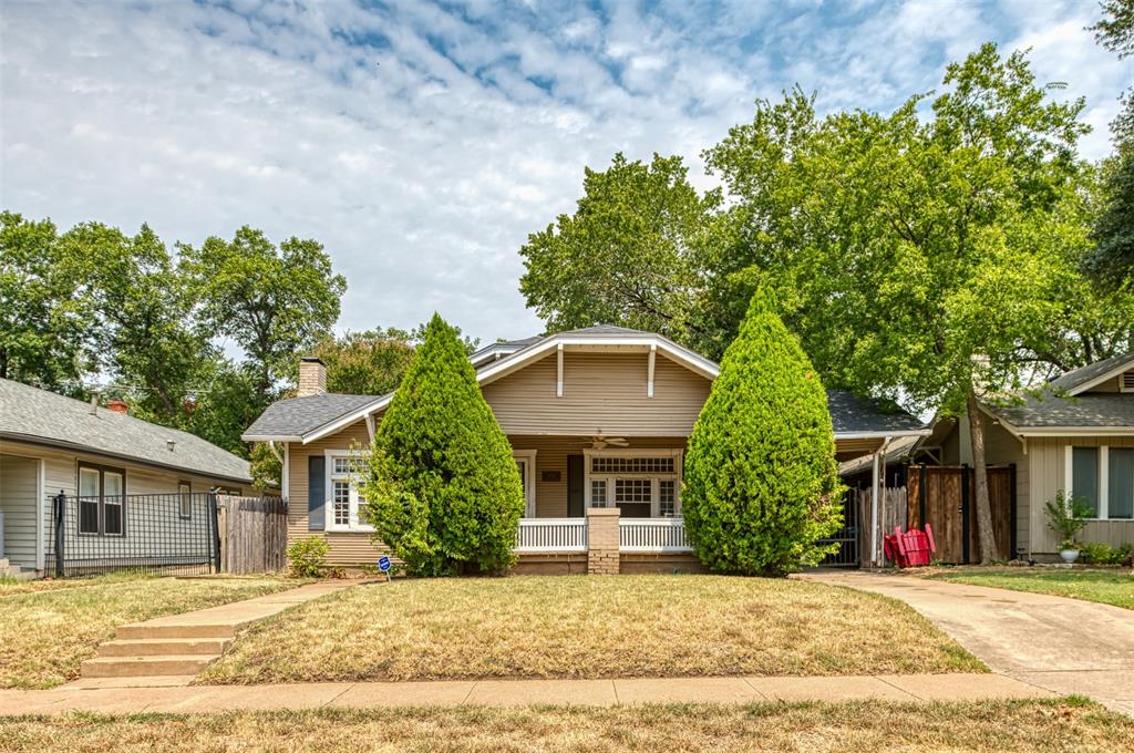 4708 Birchman Avenue