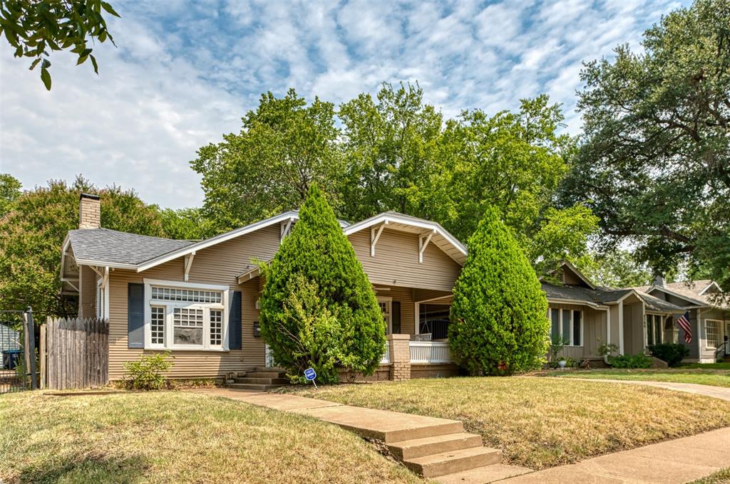 4708 Birchman Avenue