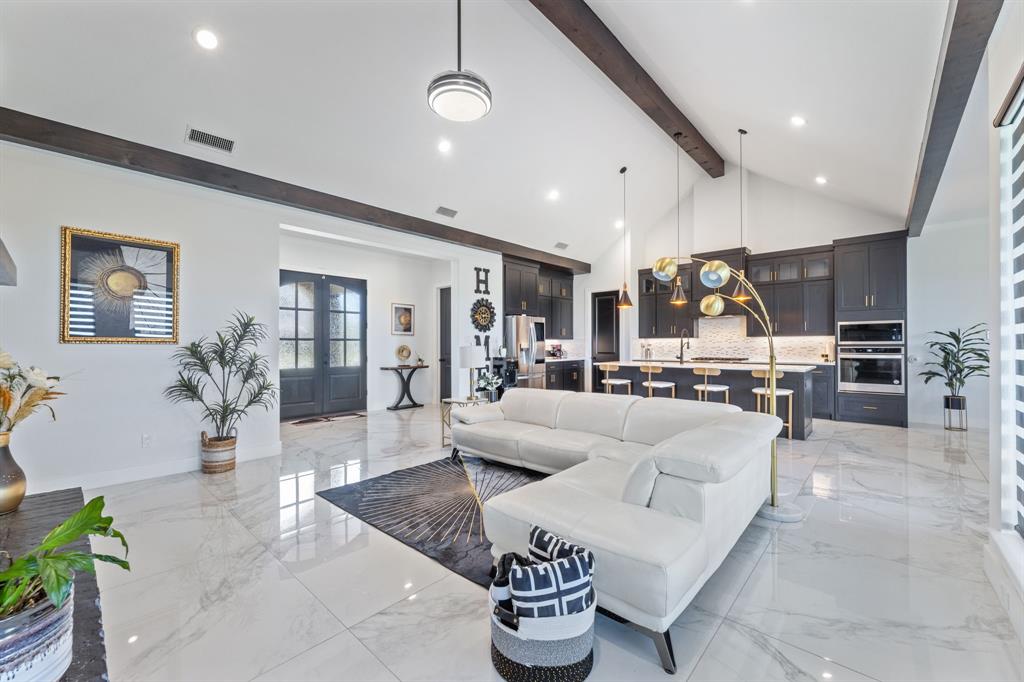 Deer Crossing - Residential