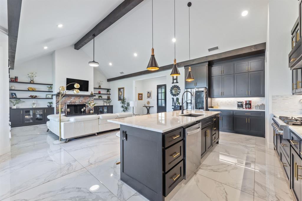 Deer Crossing - Residential