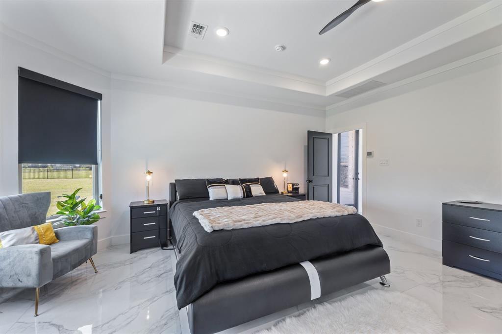 Deer Crossing - Residential