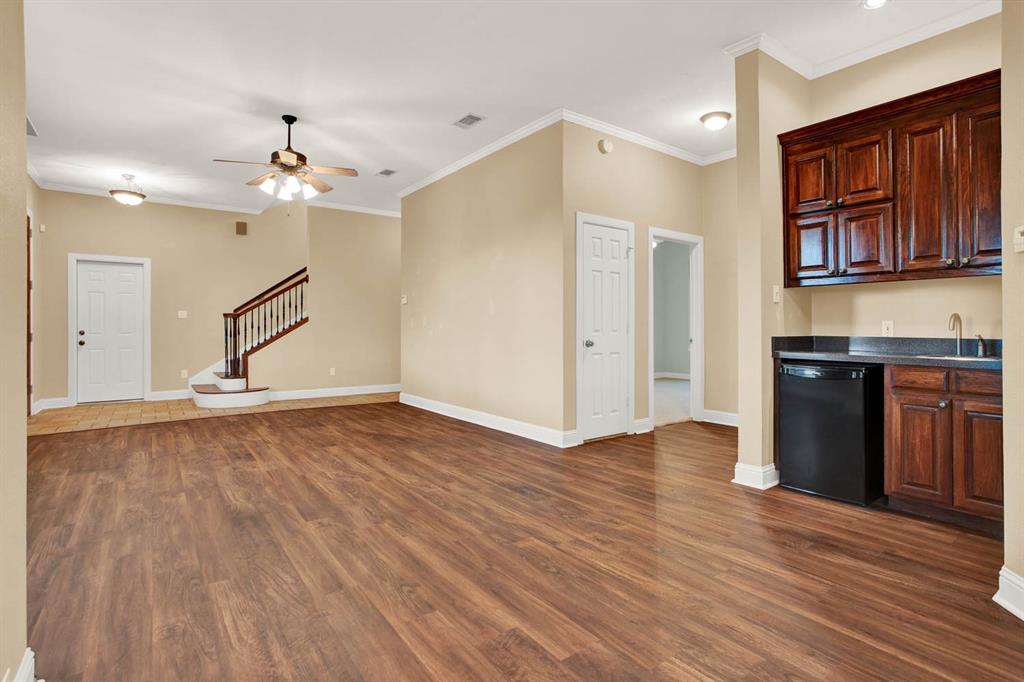 Laguna Vista Property - Residential