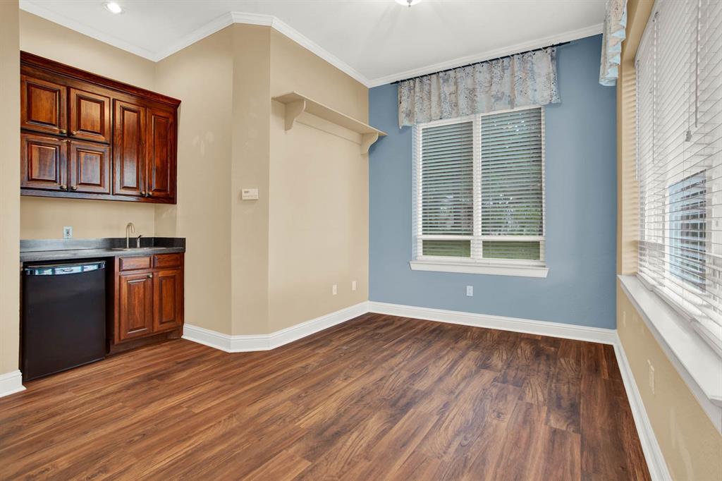 Laguna Vista Property - Residential