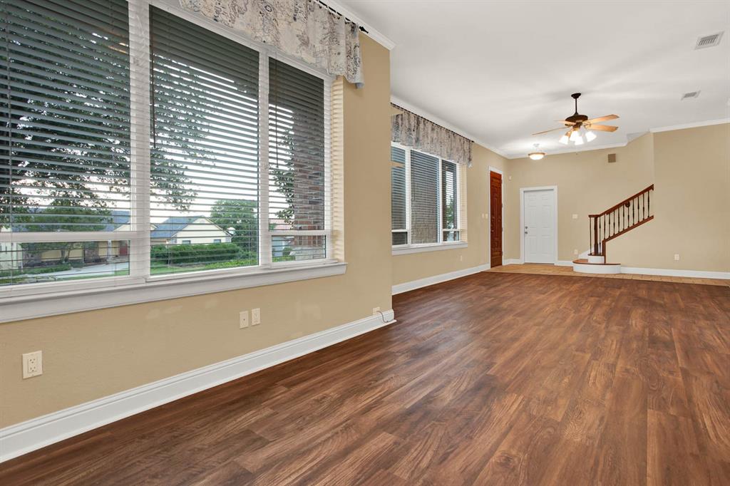 Laguna Vista Property - Residential