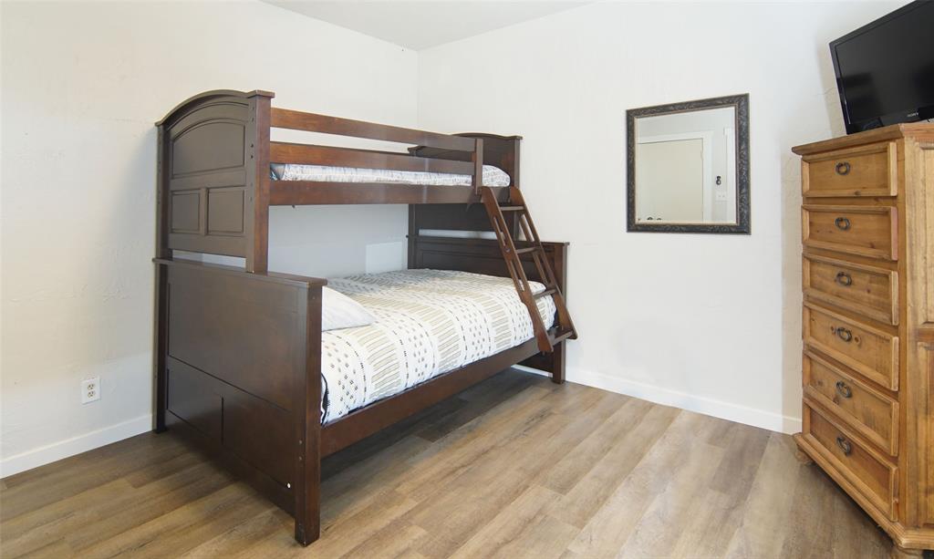 Sportsmans World - Residential