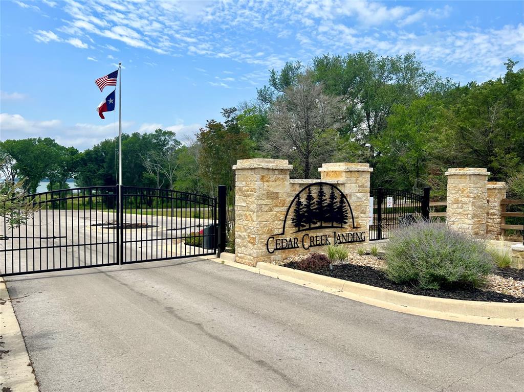 Cedar Creek Landing - Land