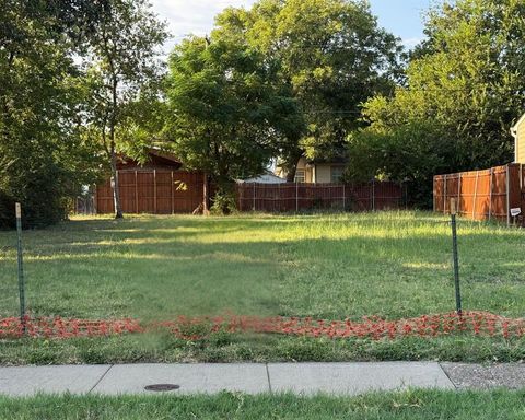 4807 Wateka Drive Dallas TX 75209