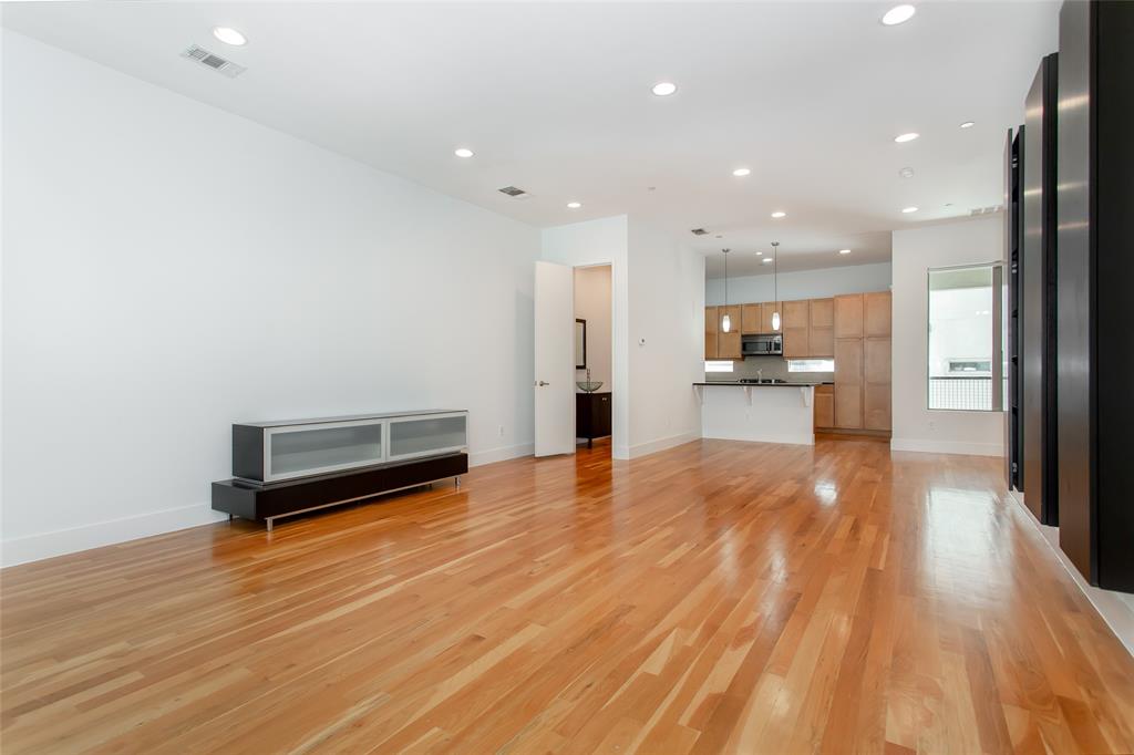 1600 Haskell Condos - Residential Lease