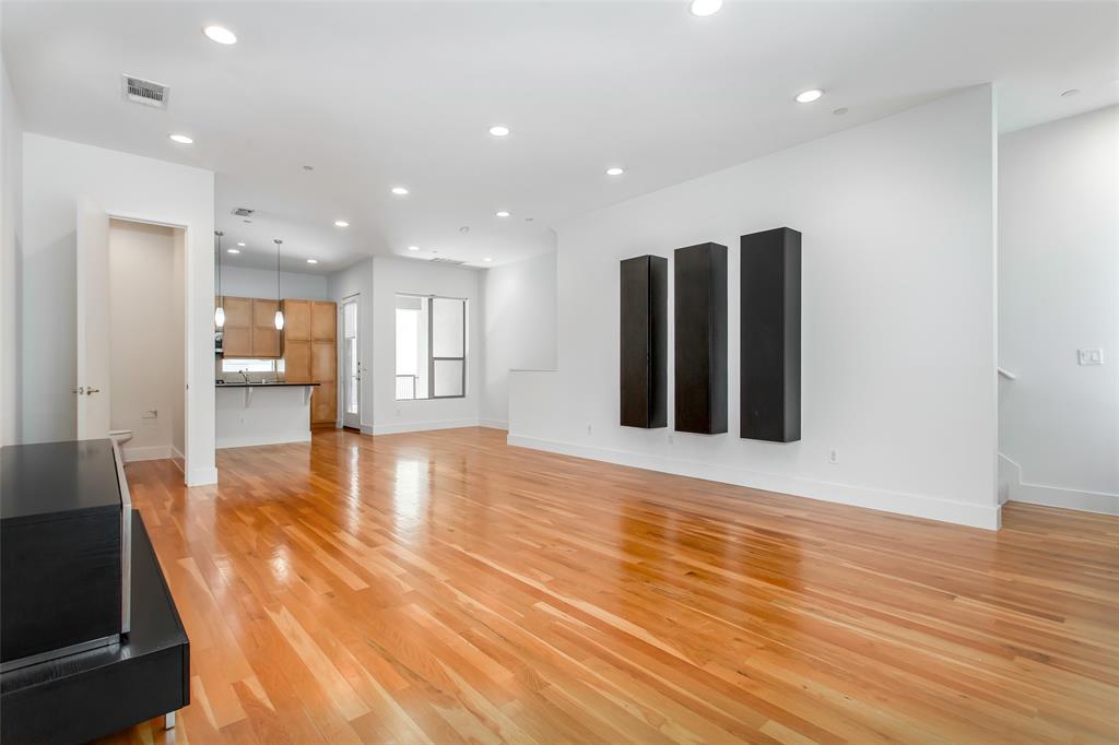 1600 Haskell Condos - Residential Lease