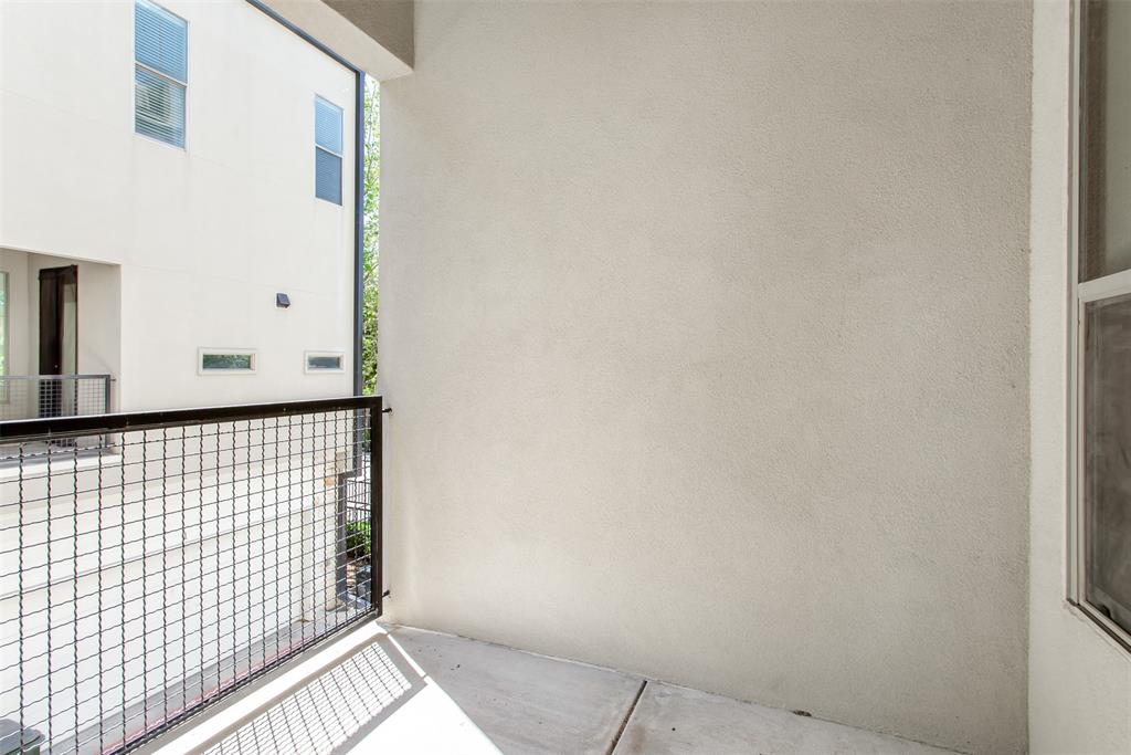 1600 Haskell Condos - Residential Lease