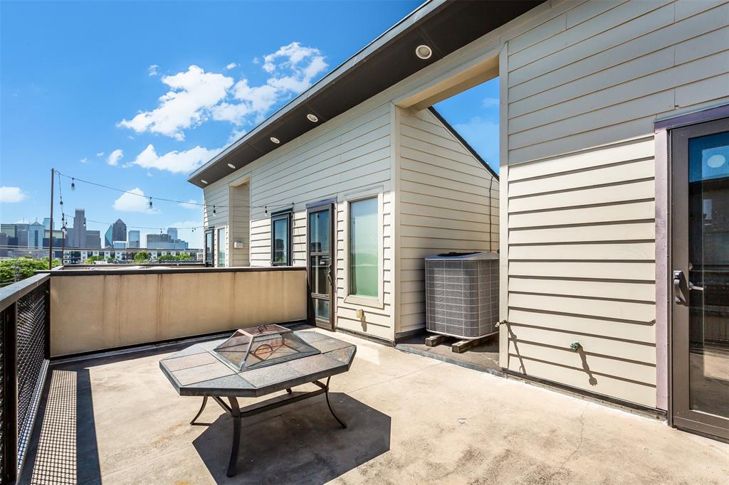 1600 Haskell Condos - Residential Lease