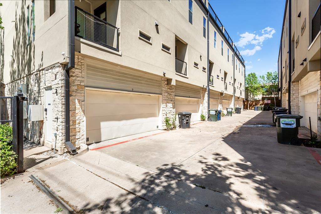 1600 Haskell Condos - Residential Lease