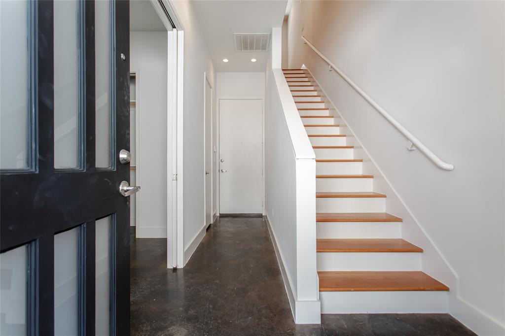 1600 Haskell Condos - Residential Lease