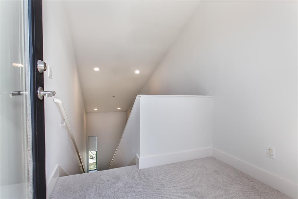 1600 Haskell Condos - Residential Lease