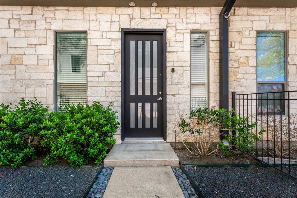 1600 Haskell Condos - Residential Lease