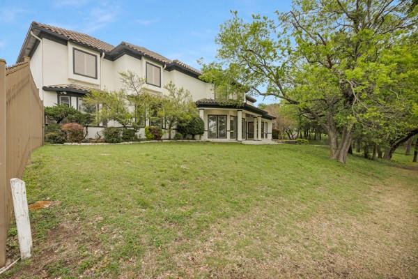 1813 Richlen Way