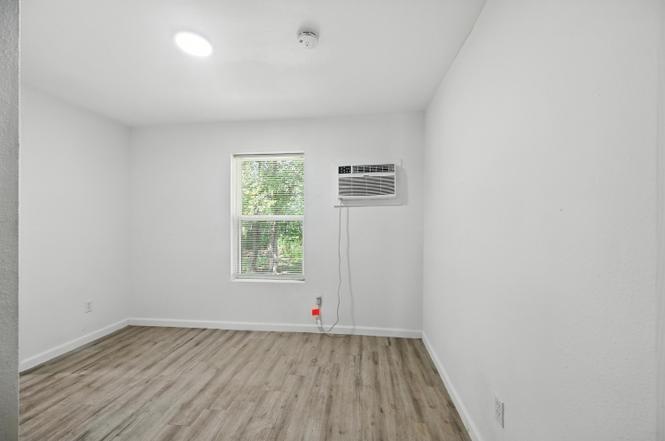 Corsicana - Residential