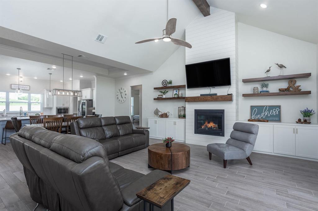 3316 Acorn Hill Trail