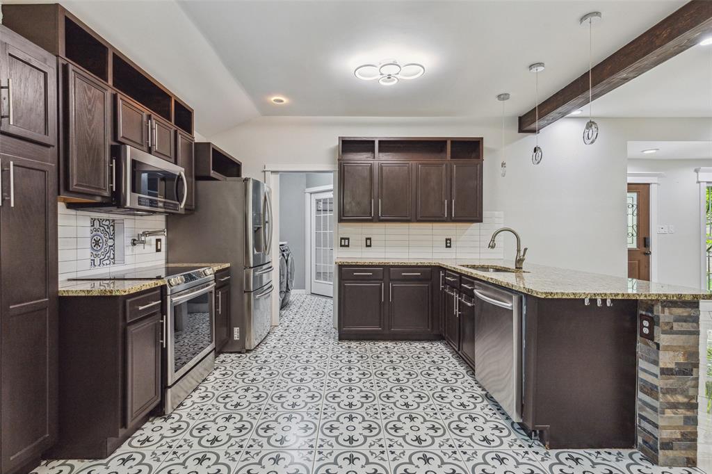 Nantucket Village North - Residential Lease