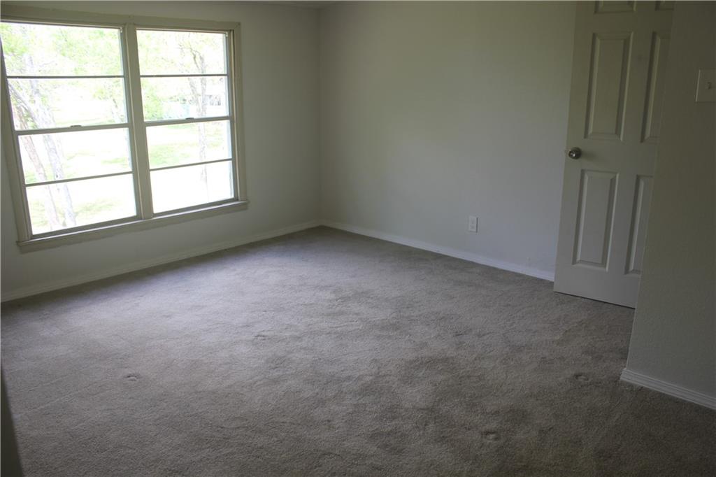 Tomas De La Vega - Residential