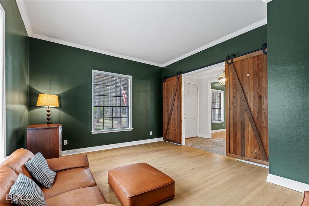 Shreveport, Louisiana 71106, United States, 5 Bedrooms Bedrooms, ,5 BathroomsBathrooms,Residential,Active,219706