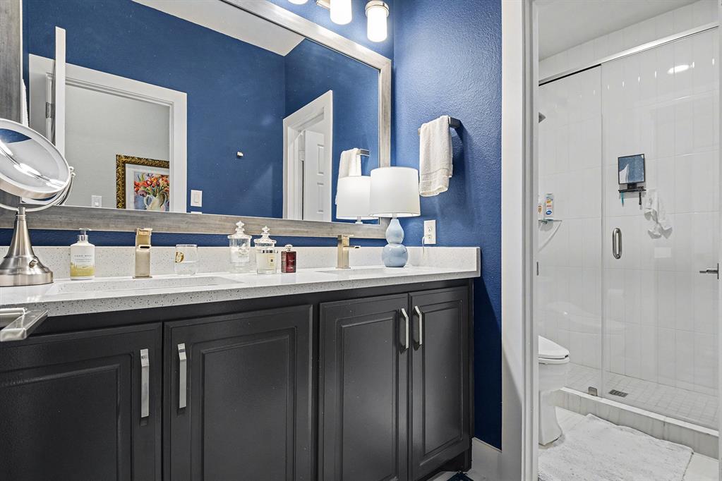 Enclave Lk Hlnds Tc - Residential