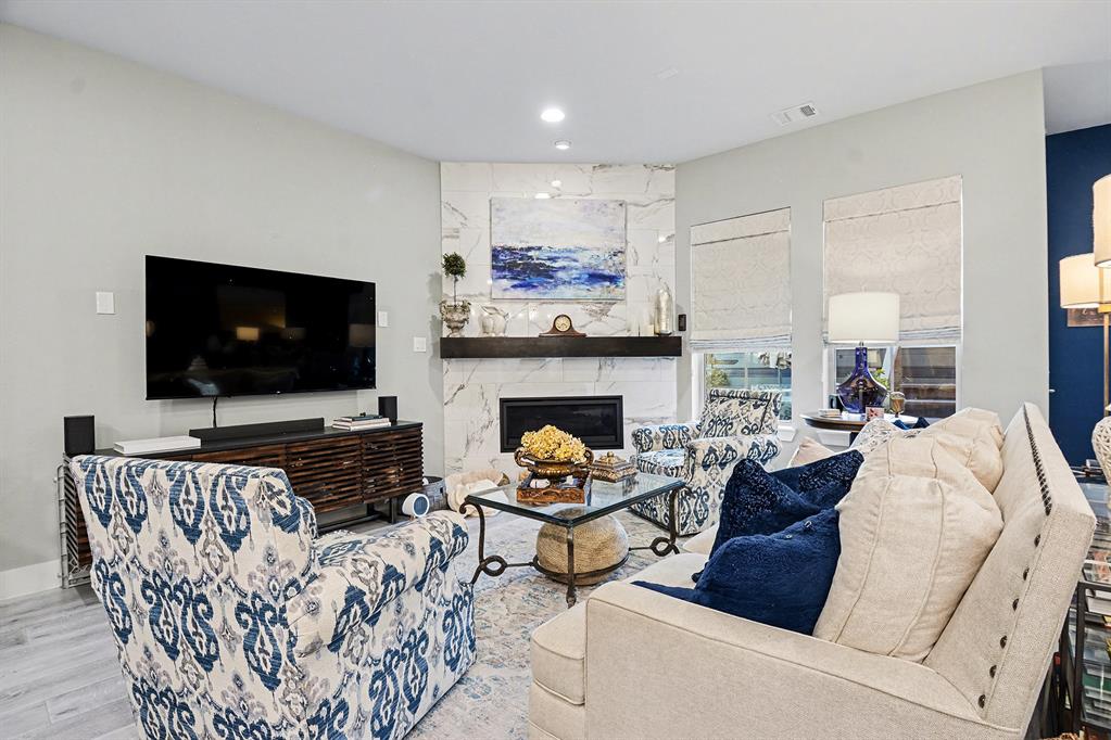 Enclave Lk Hlnds Tc - Residential